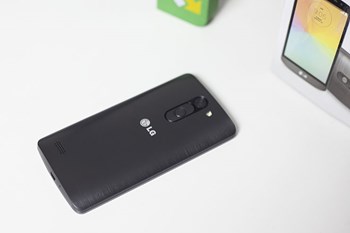 LG-L-Bello-recenzija-review.jpg